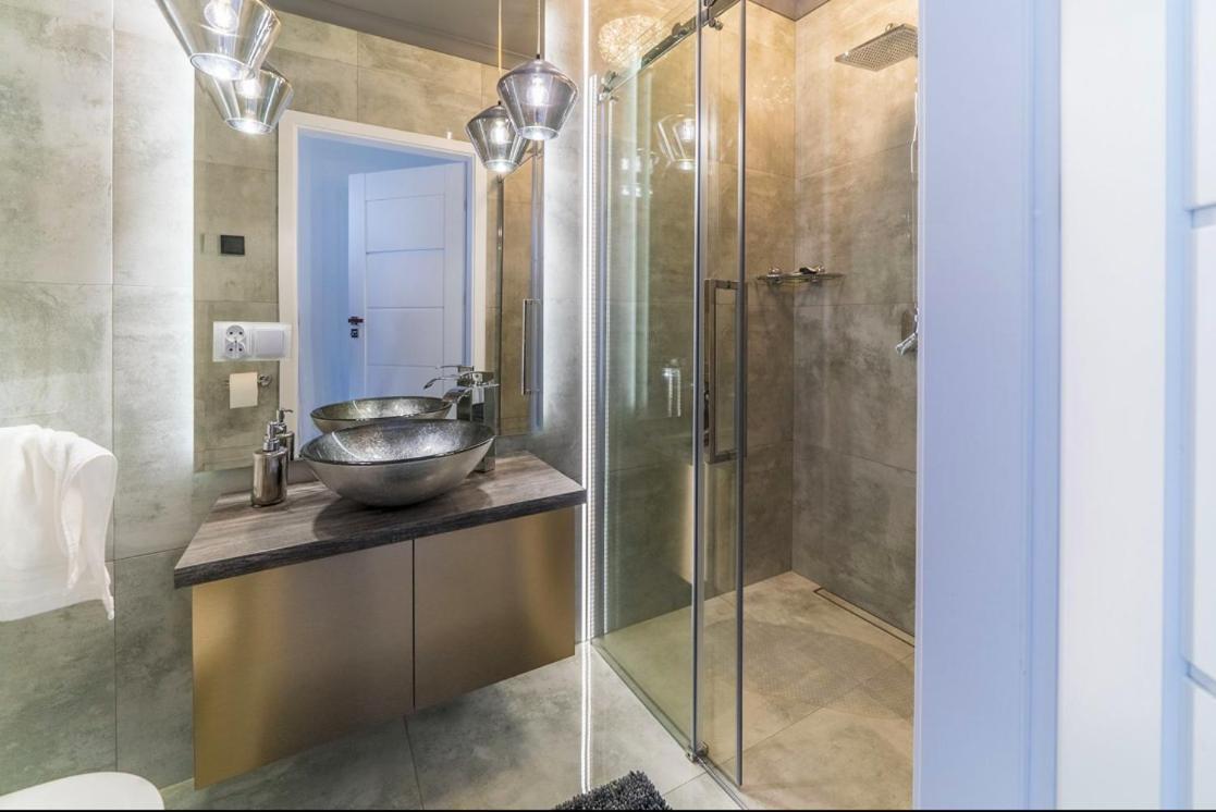Apartmate- View Comfy By The Sea & Free Gym Gdansk